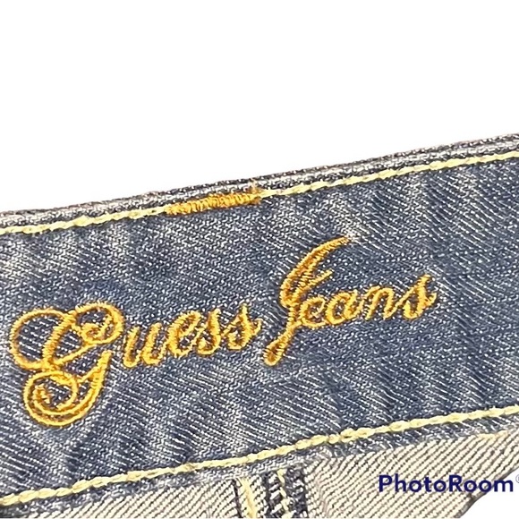 ⭐️🔥Guess Short Jean Shorts - Picture 3 of 5